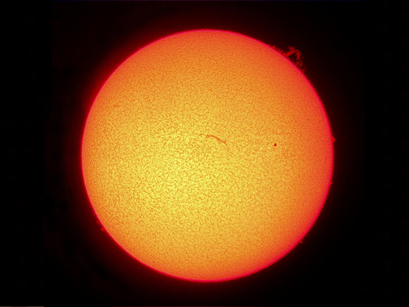 8-Solar Prominence-2005-09-25-1400_sm