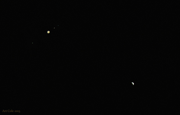 Close-up of the Venus/Jupiter conjunction, 2015-06-30