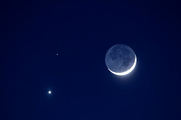 3 - New Moon w Earthshine