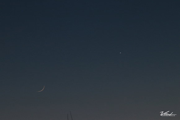 05 Moon and Venus